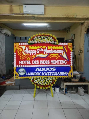 Papan Bunga di Pondok Cina