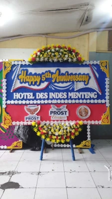 Papan Bunga di Pondok Cina
